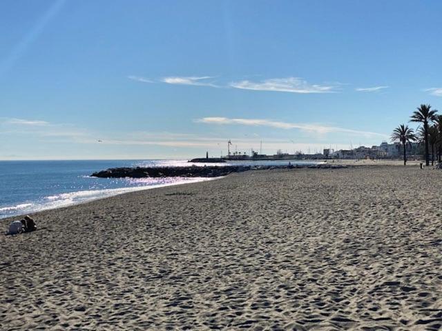 Palmsea Marbella-Estepona Buenas Noches 外观 照片
